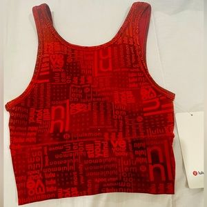 COPY - Lulu lemon size 4 Power Pivot Everlux Tank *Motif